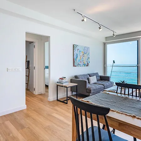Apartamento Lovely In With House Sea View *
